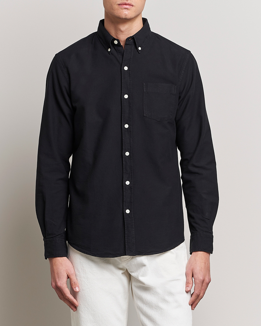 Mies | Kauluspaidat | Colorful Standard | Classic Organic Oxford Button Down Shirt Deep Black