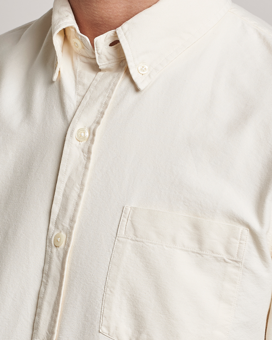 Mies | Kauluspaidat | Colorful Standard | Classic Organic Oxford Button Down Shirt Ivory White