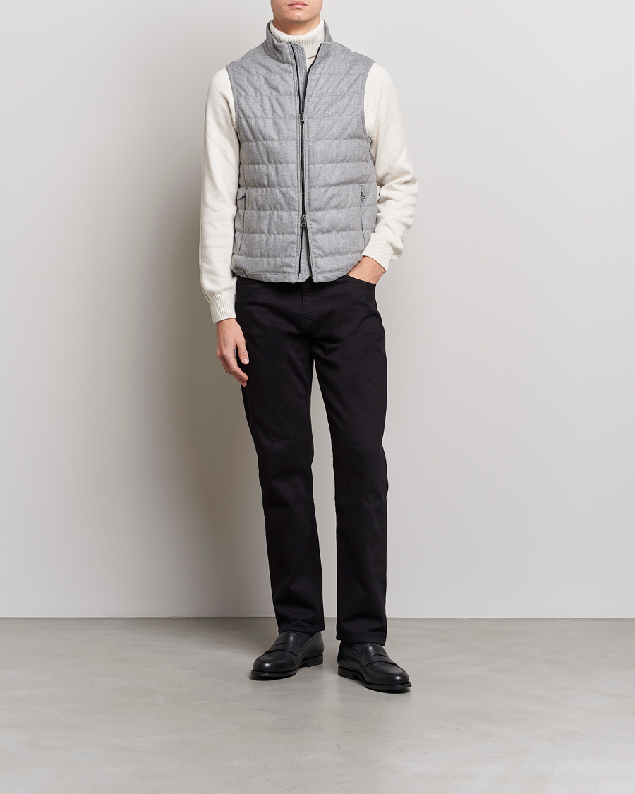 Mies | Takit | Oscar Jacobson | Liner EVO Flannel Waistcoat Light Grey