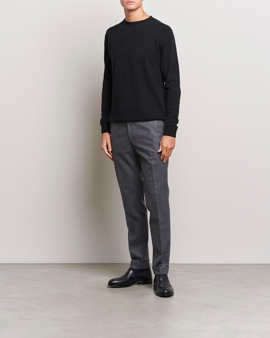Mies | Puserot | Oscar Jacobson | Valter Wool/Cashmere Round Neck Black