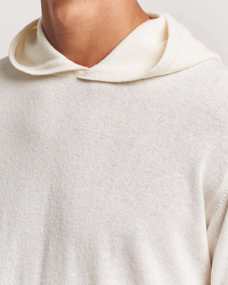 Mies | Puserot | Oscar Jacobson | Pascal Wool/Cashmere Hoodie Creme