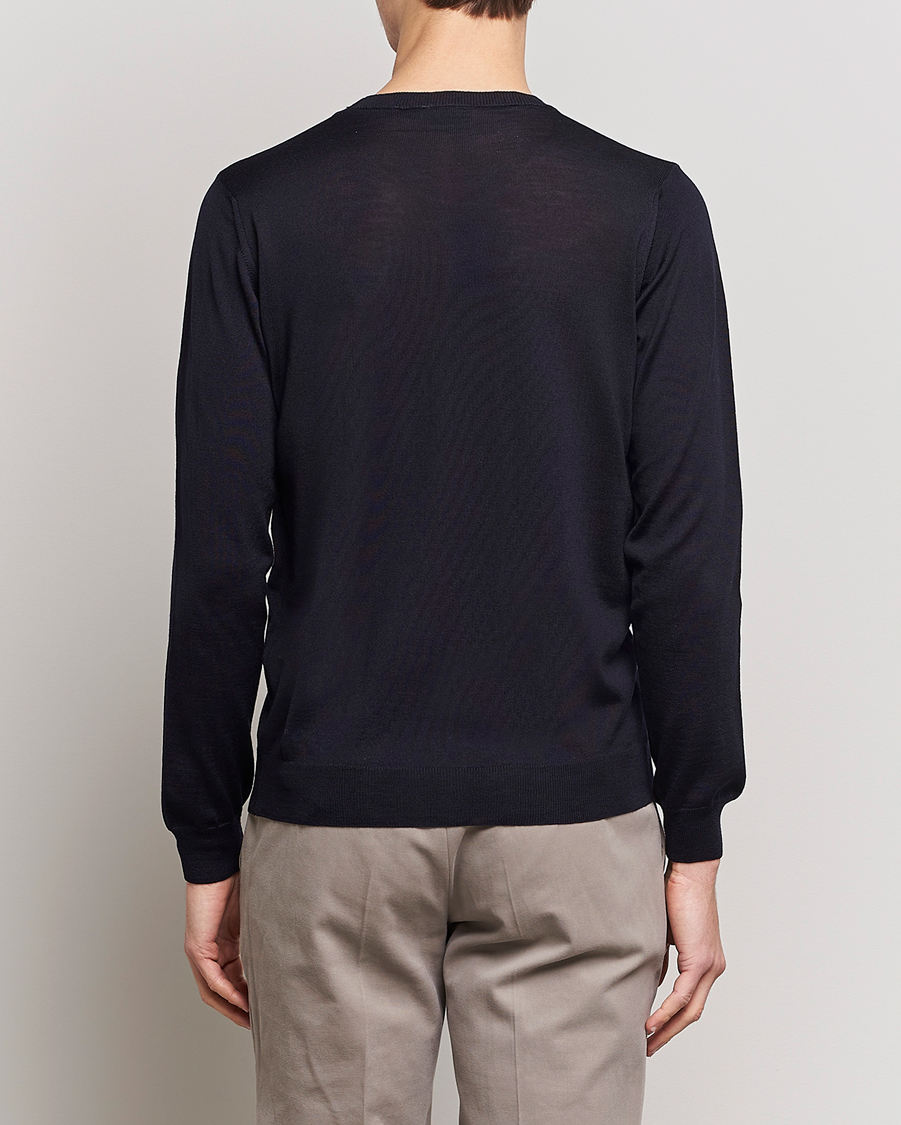 Mies | Puserot | Oscar Jacobson | Custer Extra Fine Merino Crew Neck Navy