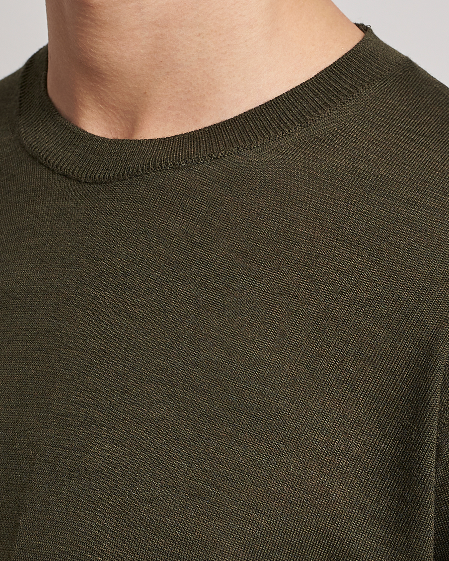 Mies | Puserot | Oscar Jacobson | Custer Extra Fine Merino Crew Neck Green