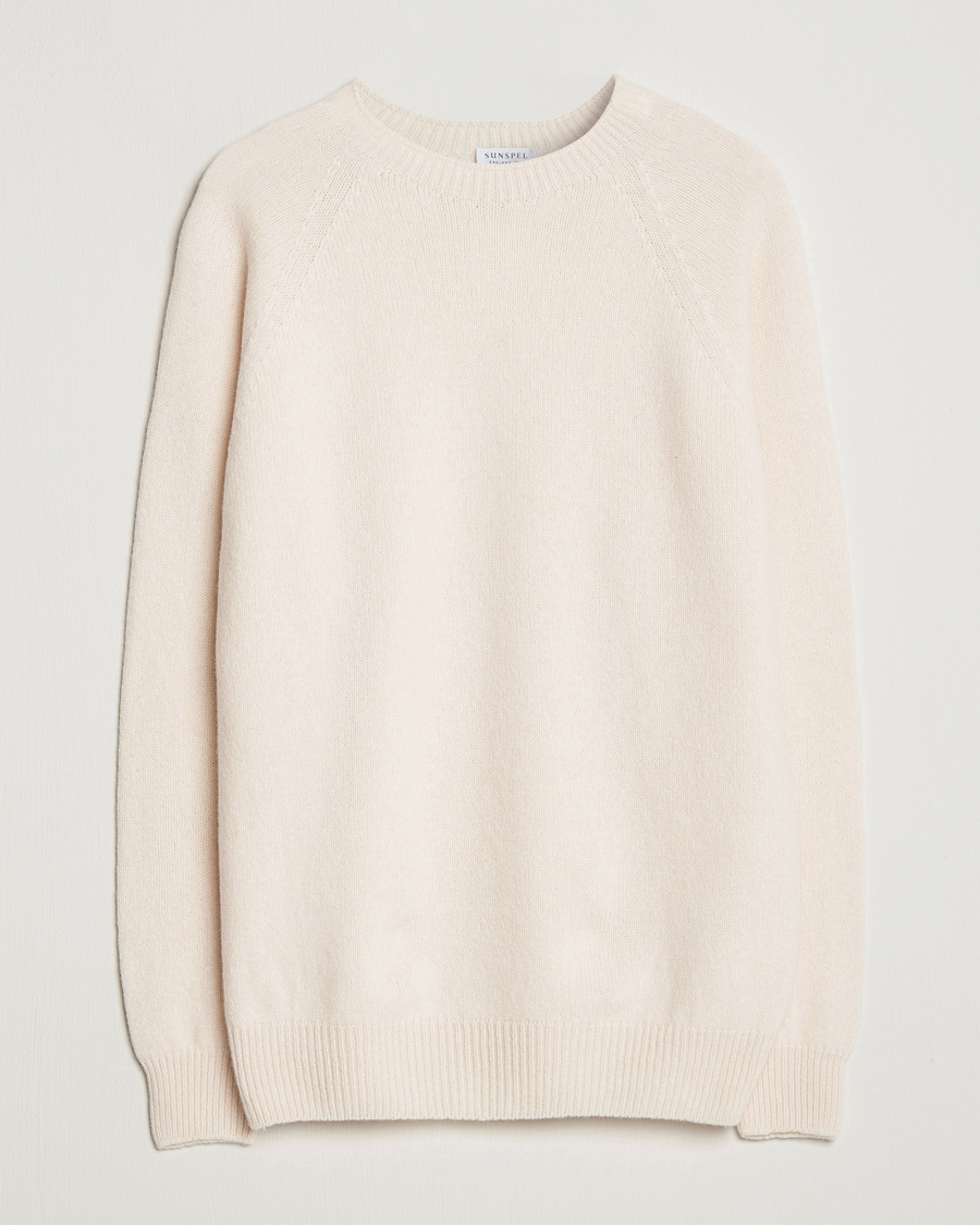 Mies | Puserot | Sunspel | Lambswool Crew Neck Ecru