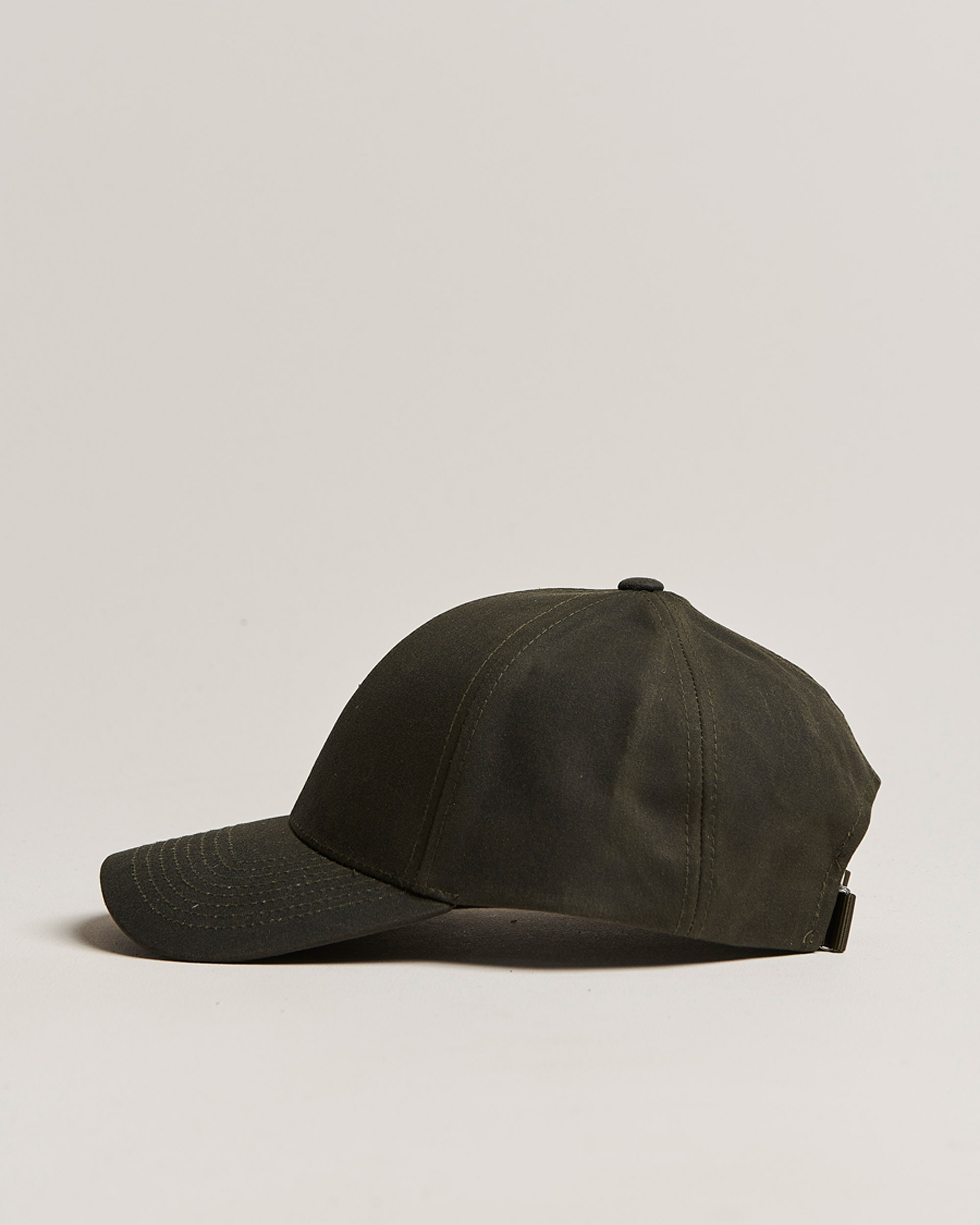 Mies | Varsity Headwear Oilskin Baseball Cap Ivy Green | Varsity Headwear | Oilskin Baseball Cap Ivy Green