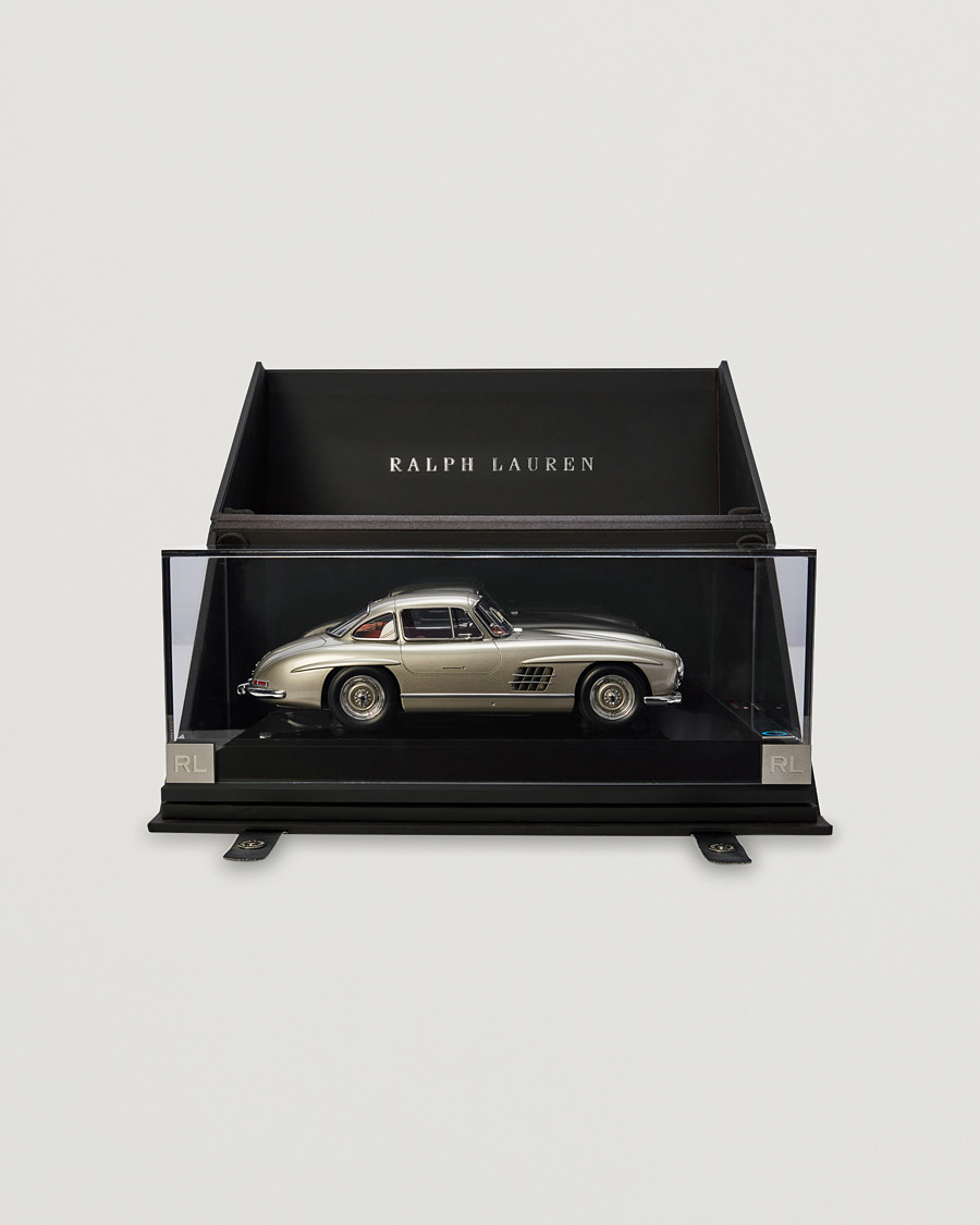 Mies |  | Ralph Lauren Home | 1955 Mercedes Gullwing Coupe Model Car Silver