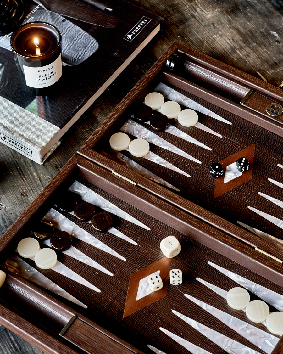 Mies | Joululahjavinkit | Manopoulos | Natural Burl Small Backgammon With Side Racks