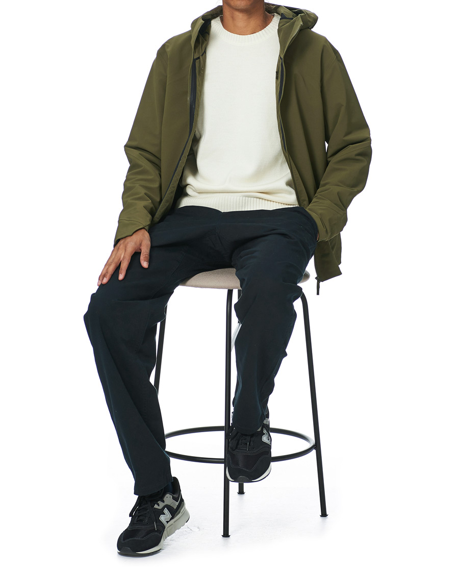 Mies | Takit | Arc'teryx Veilance | Isogon MX Hooded Jacket Olive