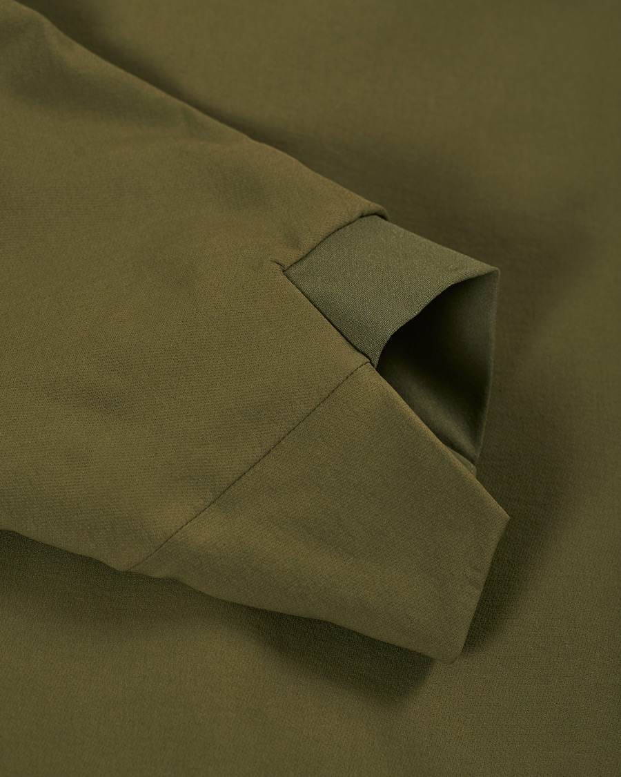 Mies | Takit | Arc'teryx Veilance | Isogon MX Hooded Jacket Olive