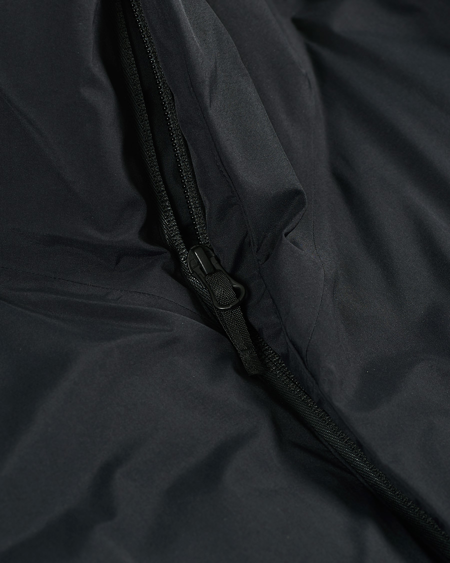 Mies | Takit | Arc'teryx Veilance | Euler Lightweight Padded GORE-TEX Jacket Black