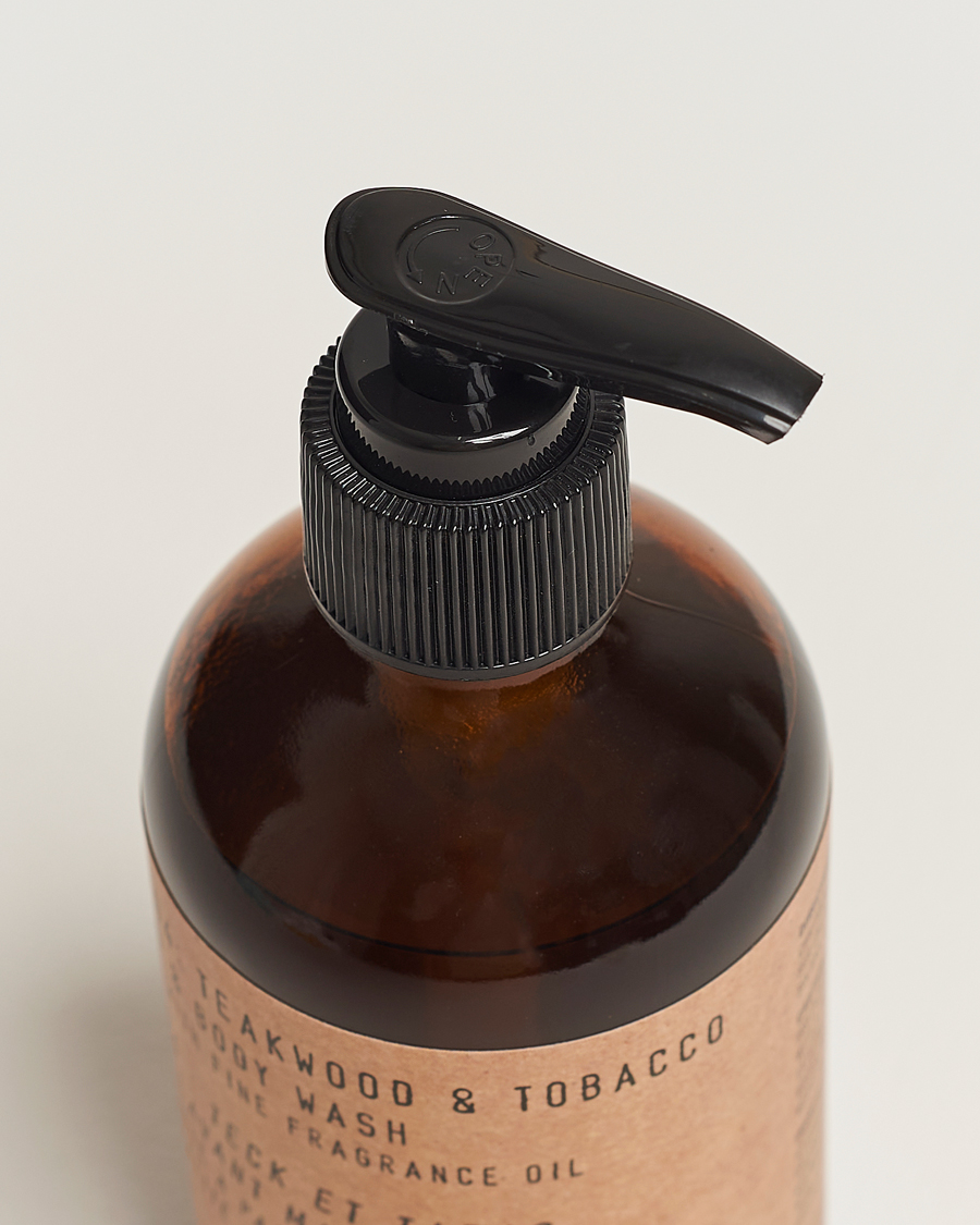 Mies | P.F. Candle Co. Hand & Body Wash No. 4 Teakwood & Tobacco 236ml | P.F. Candle Co. | Hand & Body Wash No. 4 Teakwood & Tobacco 236ml