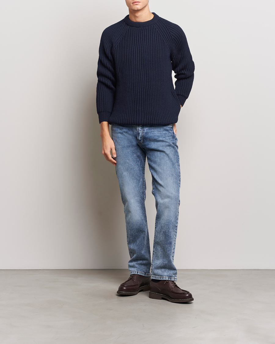 Mies | Puserot | Gloverall | Fisherman Rib Chunky Wool Crew Neck Navy