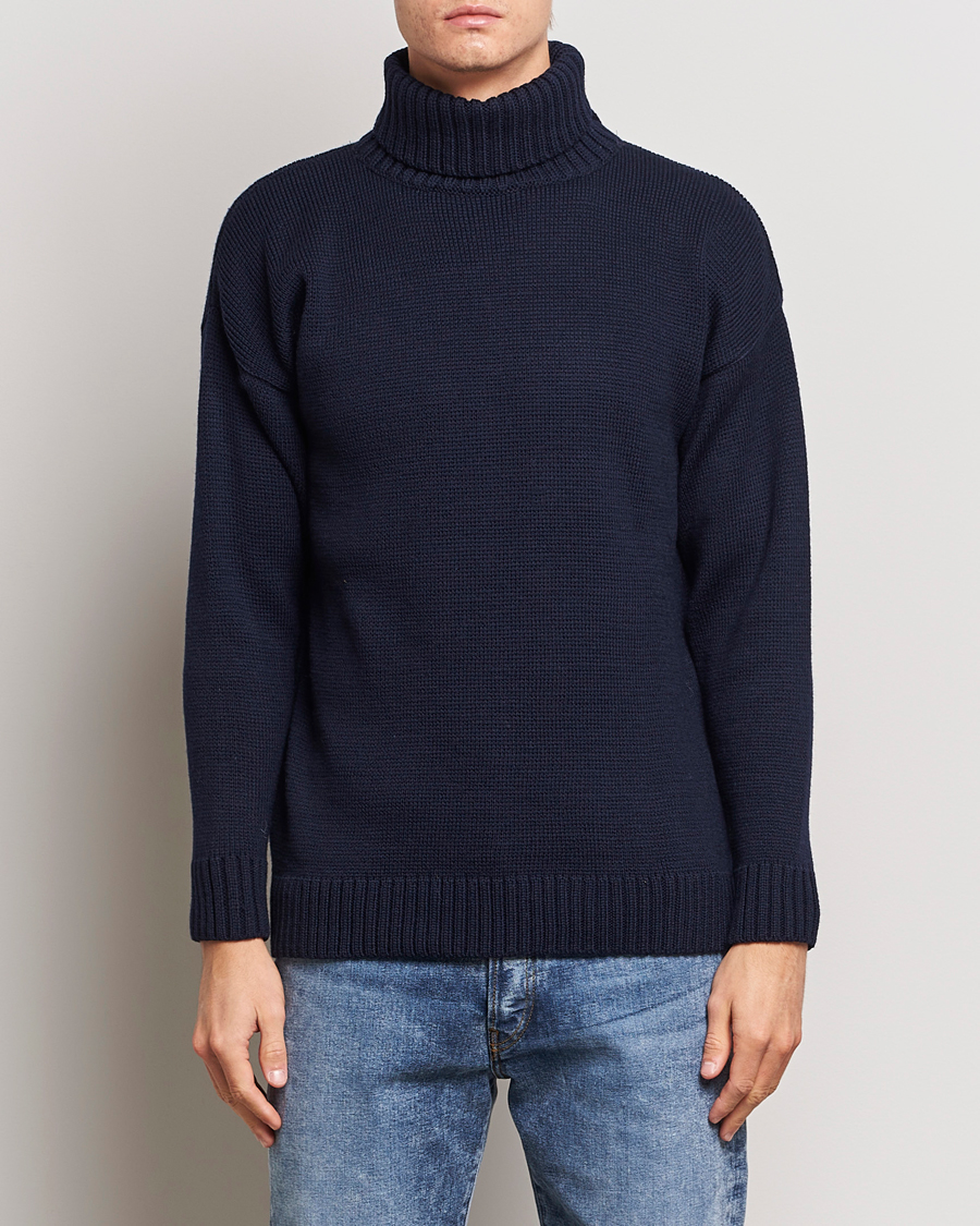 Mies | Poolot | Gloverall | Submariner Chunky Wool Roll Neck Navy