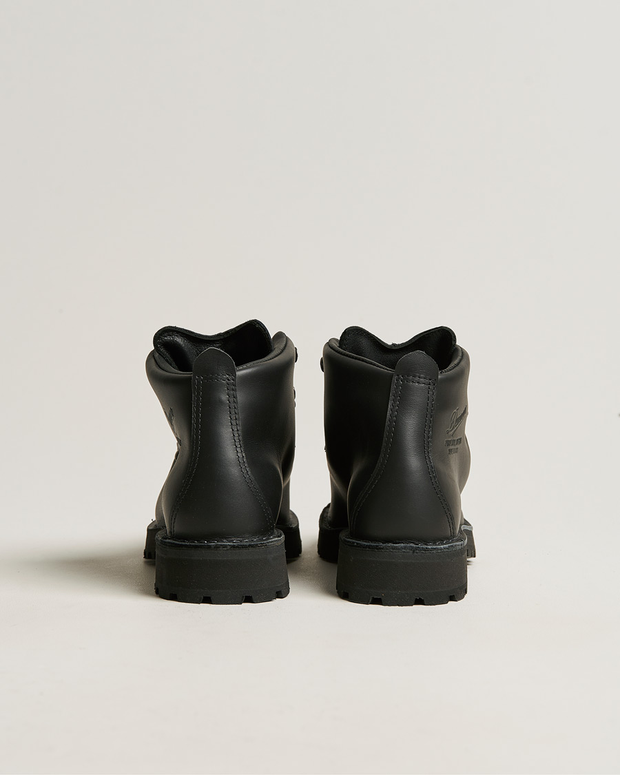 Mies | Nilkkurit | Danner | Mountain Light GORE-TEX Boot Black