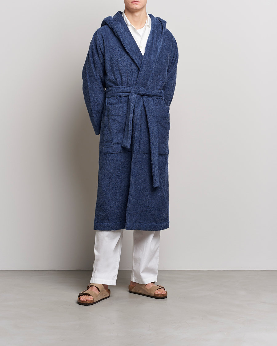 Mies | Yöpuvut ja kylpytakit | Tekla | Organic Terry Hooded Bathrobe Navy