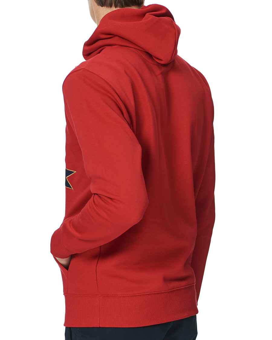 Mies | Puserot | GANT | Banner Shield Hoodie Equestrian Red