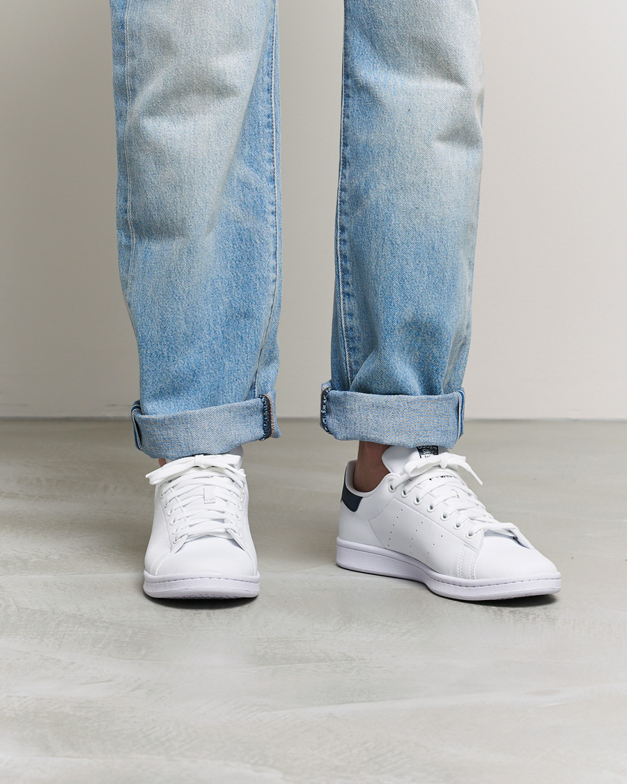 Mies | Tennarit | adidas Originals | Stan Smith Sneaker White/Navy
