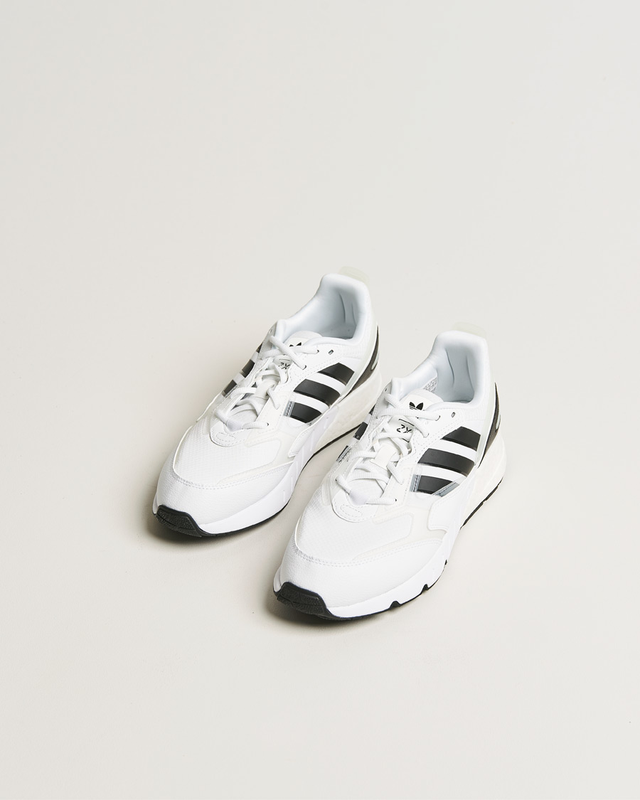 Mies | Korkeavartiset tennarit | adidas Originals | ZX 1K Sneaker White