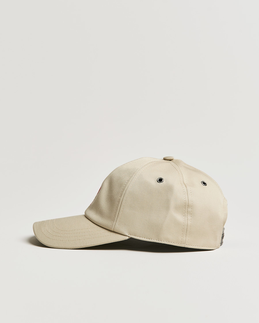 Mies | AMI Heart Logo Baseball Cap Beige | AMI | Heart Logo Baseball Cap Beige