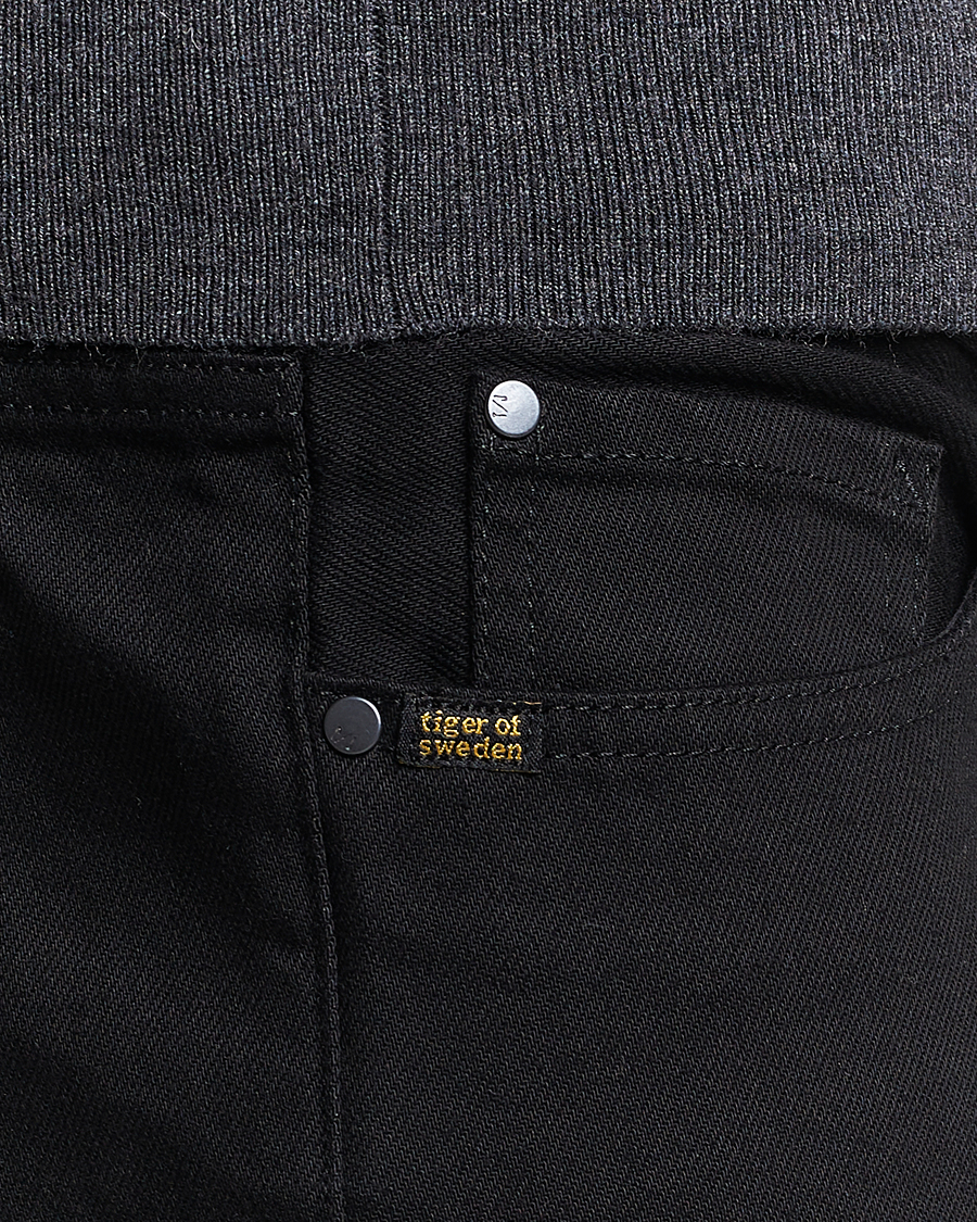Mies | Farkut | Tiger of Sweden | Nico Jeans Black
