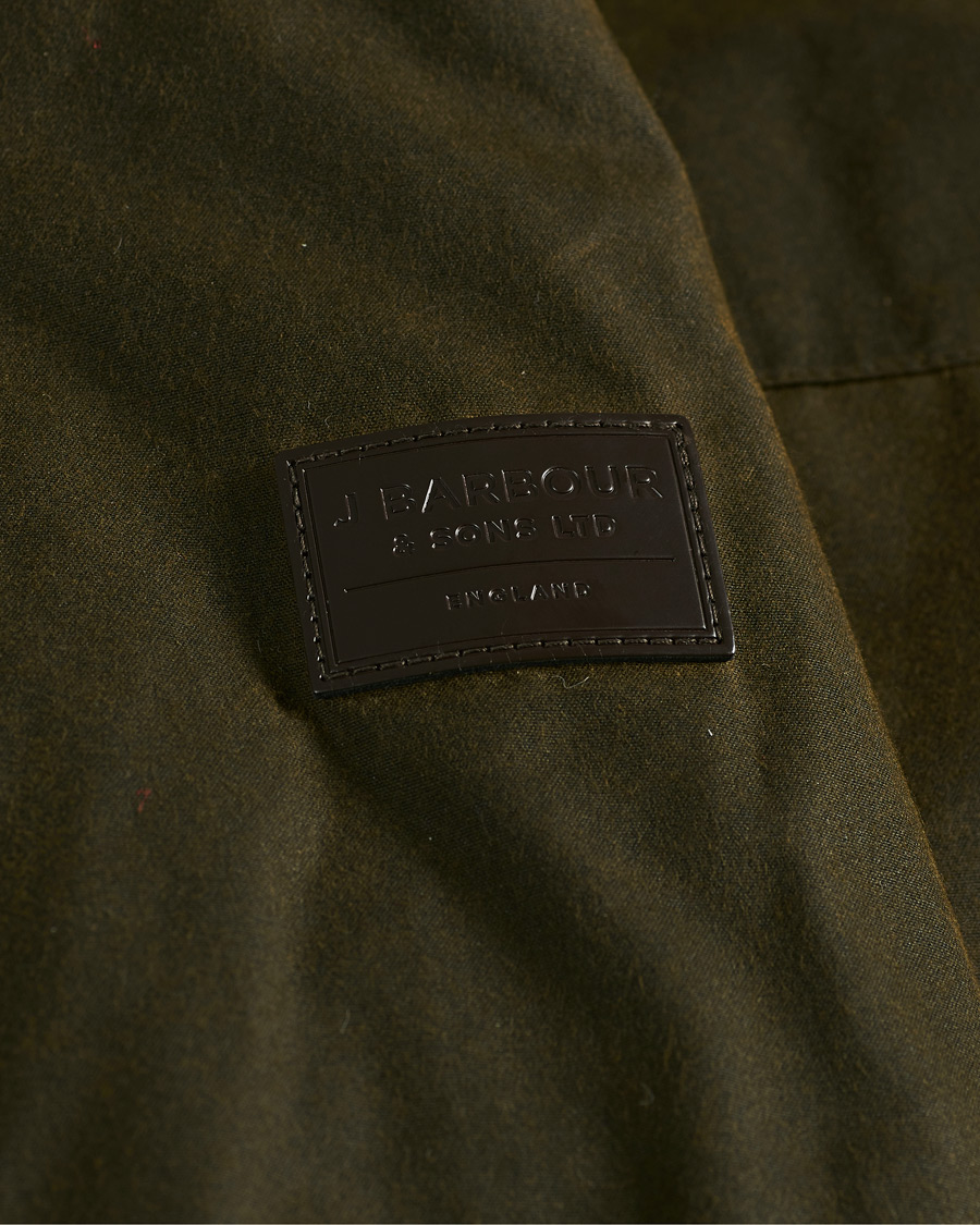 Mies | Takit | Barbour Gold Standard | Grampain Padded Wax Jacket Olive