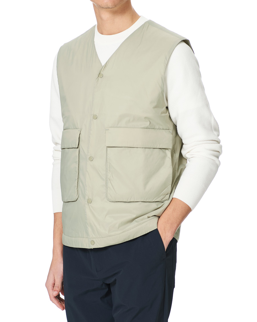 Mies | Takit | NN07 | Barney Vest Oil Green