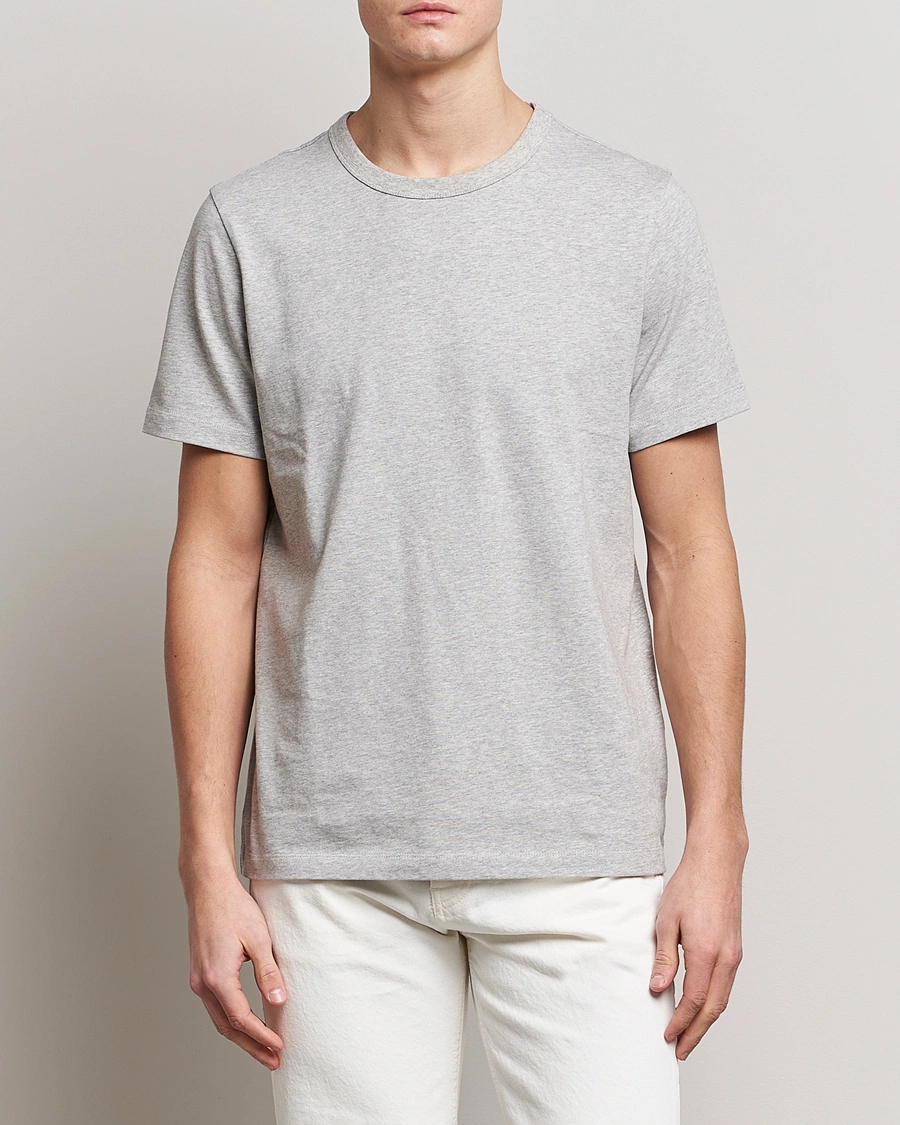Mies | Lyhythihaiset t-paidat | A Day's March | Heavy Tee Grey Melange