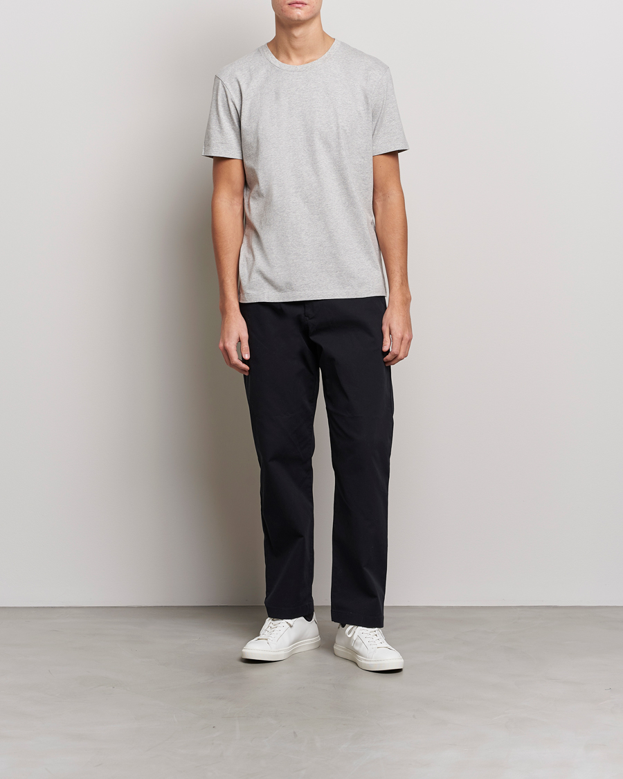 Mies | Ekologinen | A Day's March | Classic Fit Tee Grey Melange