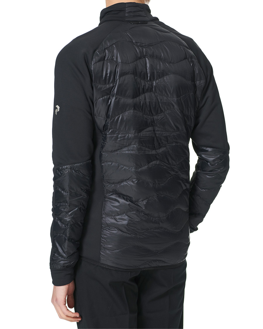 Mies | Takit | Peak Performance | Helium Hybrid Black
