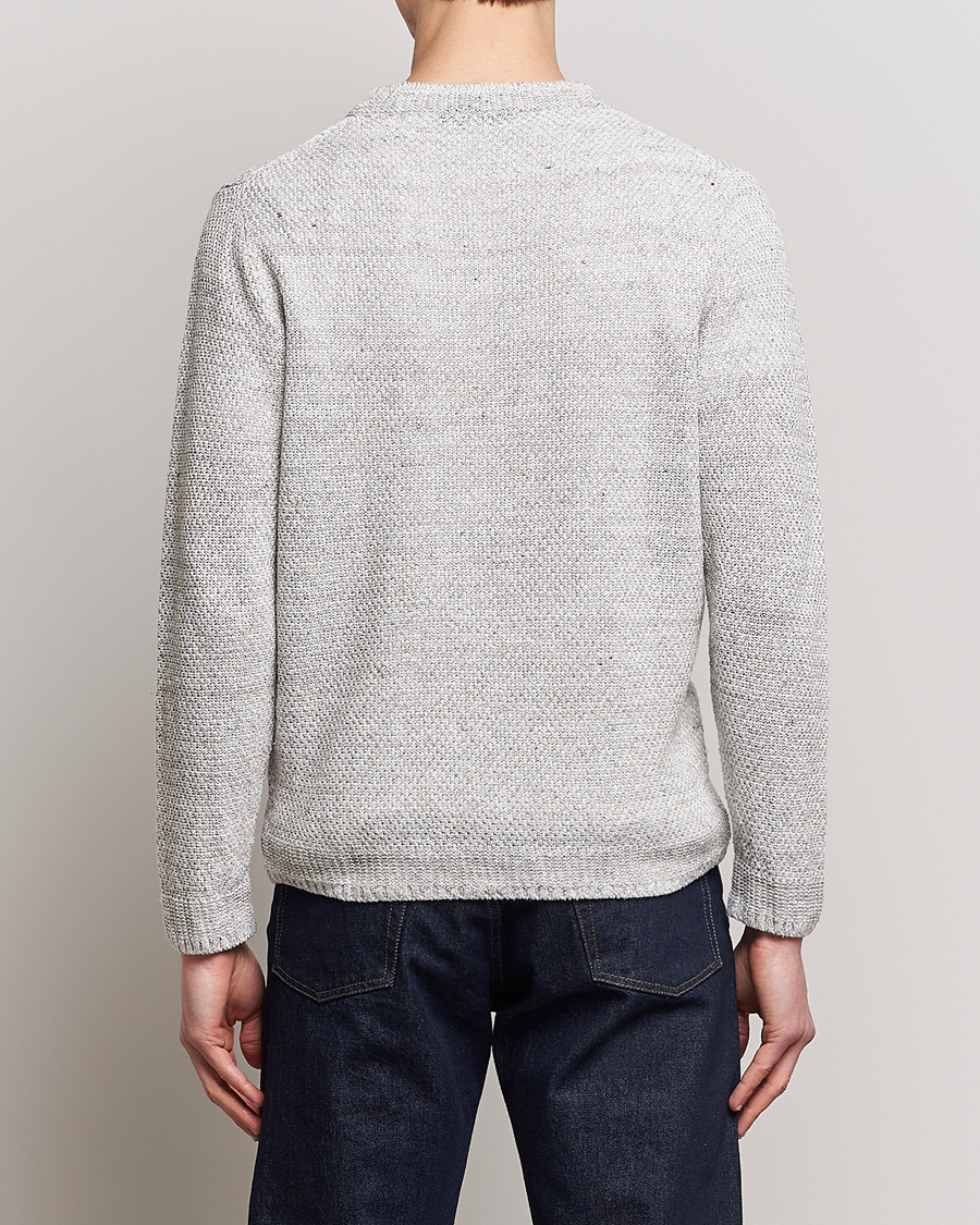 Mies | Puserot | Inis Meáin | Moss Stiched Linen Crew Neck Cream