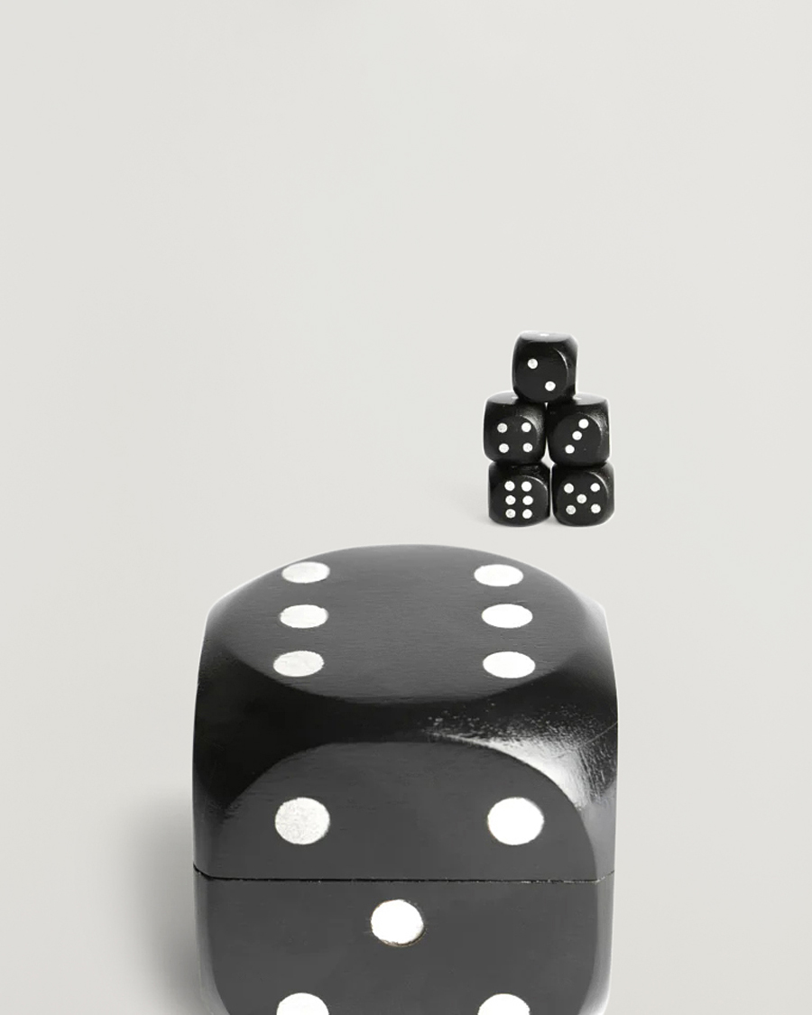 Mies | Lifestyle | Authentic Models | Wooden Dice Box Black