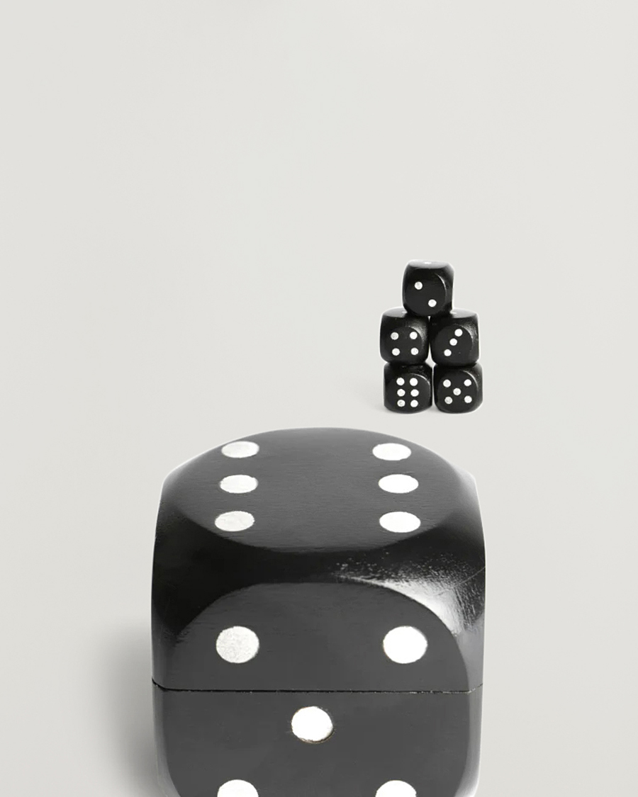 Mies | Koristeet | Authentic Models | Wooden Dice Box Black