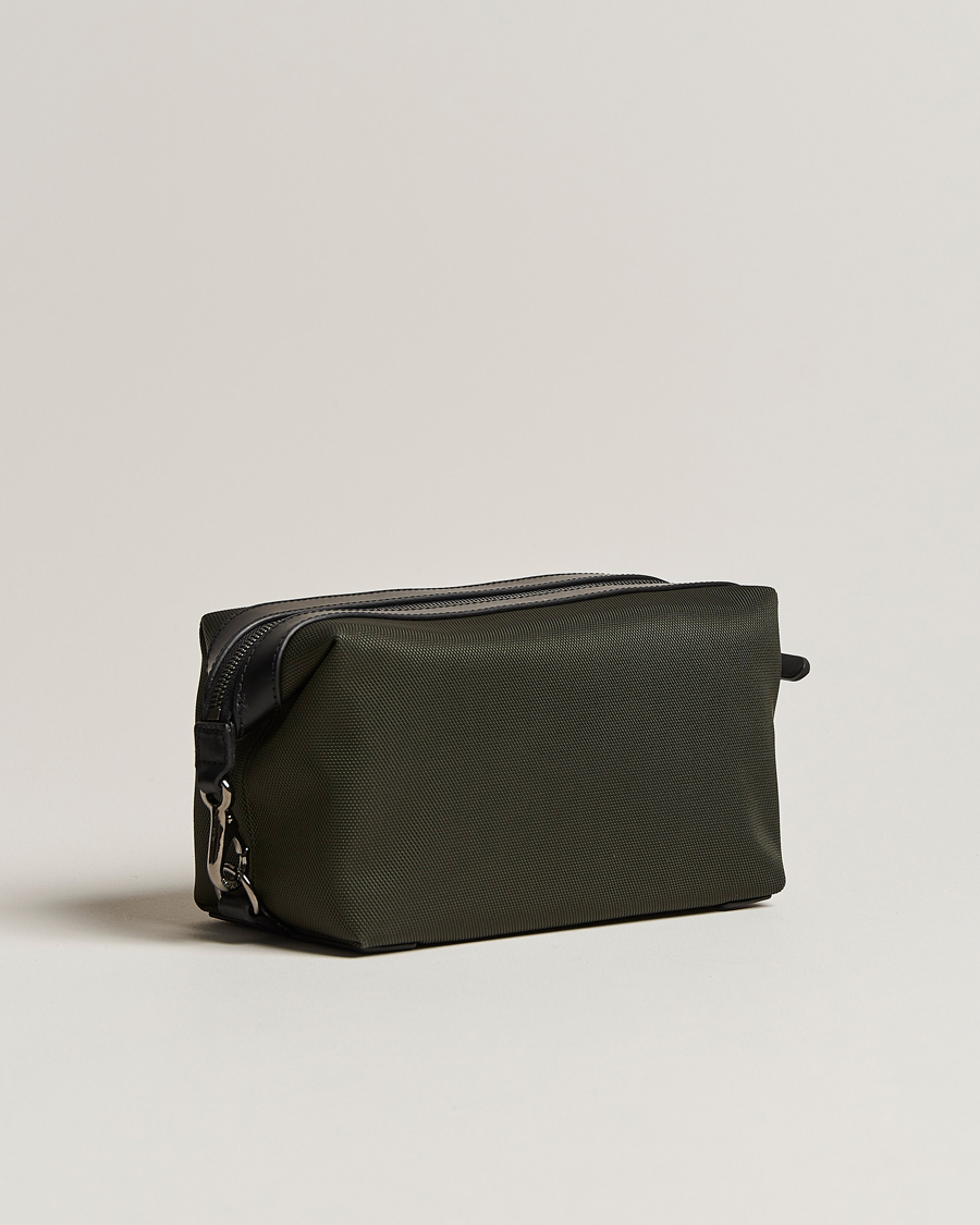 Mies | Mismo M/S Nylon Washbag Skagerrak/Black | Mismo | M/S Nylon Washbag Skagerrak/Black
