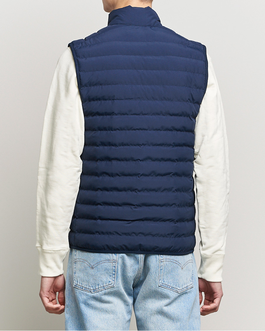 Mies | Ulkoliivit | Lacoste | Lightweight Water-Resistant Quilted Zip Vest Navy Blue