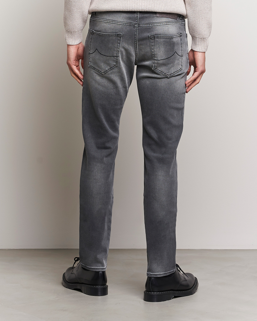 Mies | Farkut | Jacob Cohën | Nick 622 Slim Fit Stretch Jeans Black Medium Wash