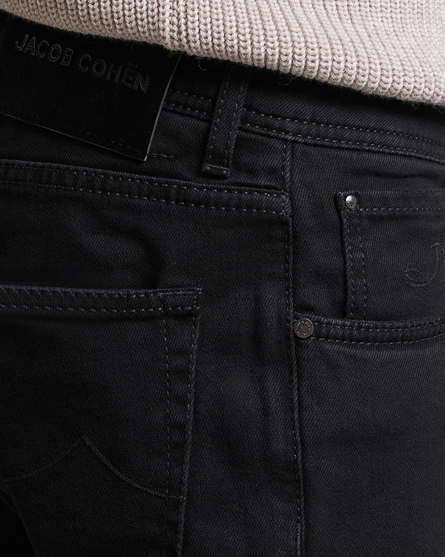 Mies | Farkut | Jacob Cohën | Nick 622 Slim Fit Stretch Jeans Black Dark Wash