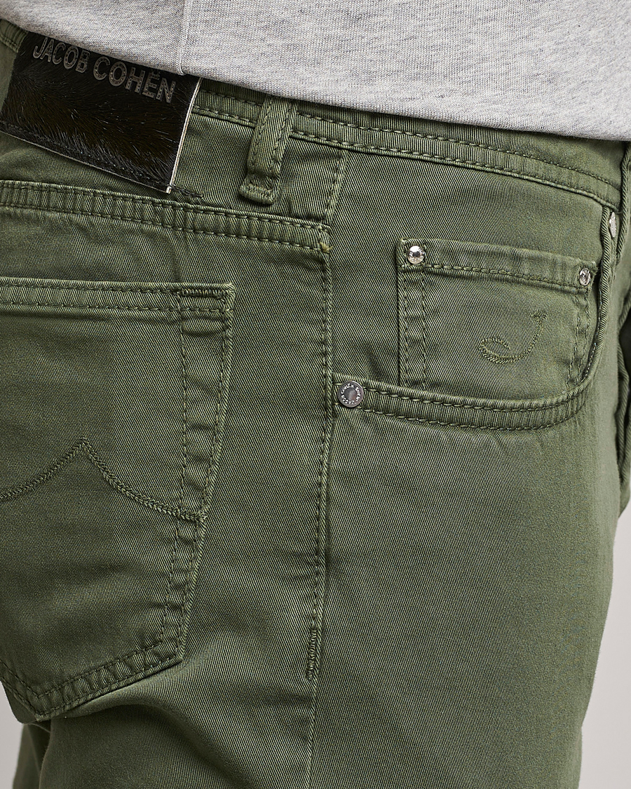 Mies | Housut | Jacob Cohën | Bard Garment Dyed Gabardine Trousers Green