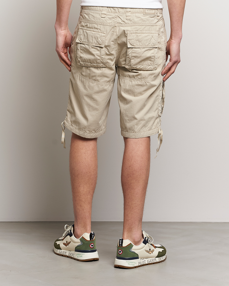 Mies | Shortsit | Aeronautica Militare | 7AMH Heritage Bermuda Shorts Sand