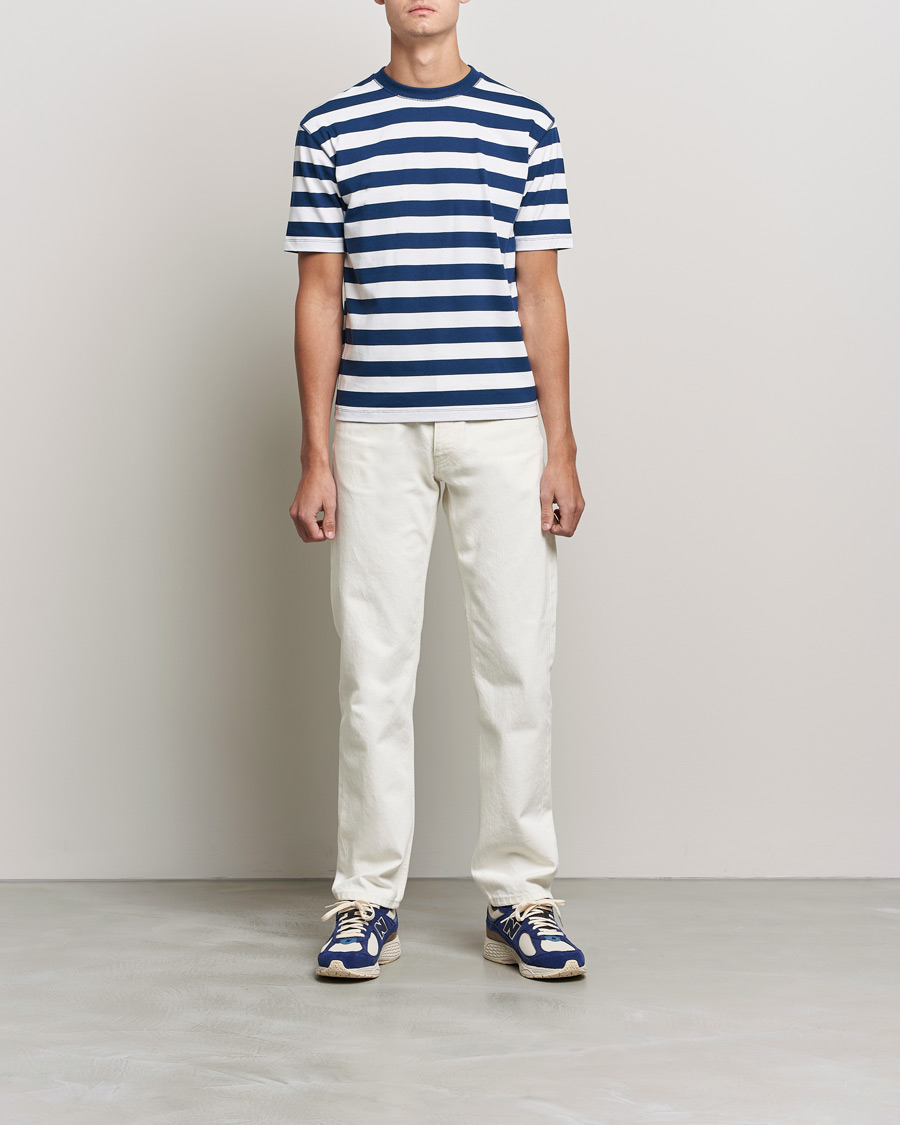 Mies | T-paidat | Drake's | Striped Cotton Hiking Tee White/Navy