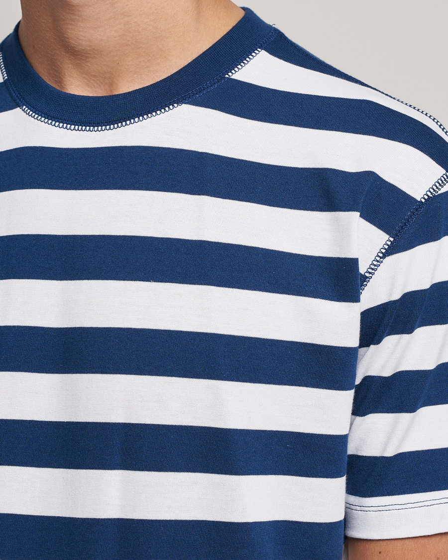 Mies | T-paidat | Drake's | Striped Cotton Hiking Tee White/Navy