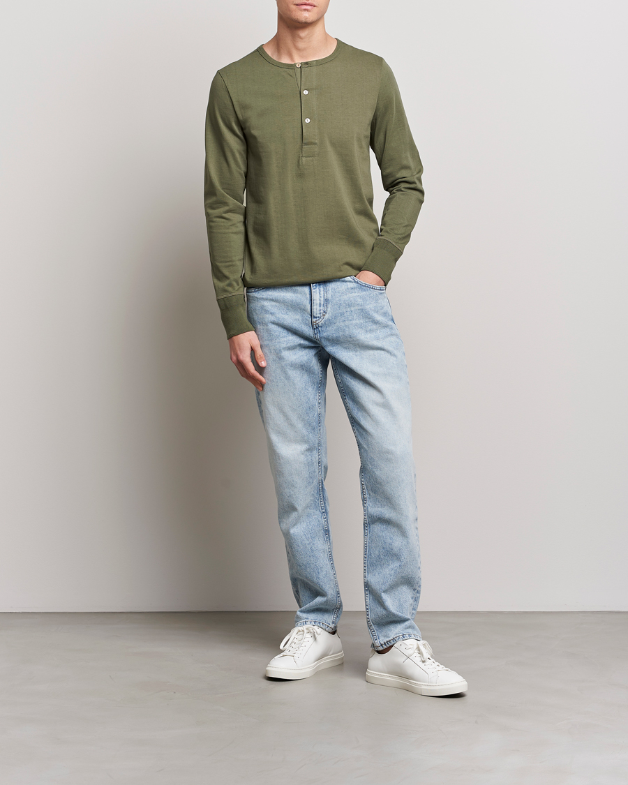 Mies | T-paidat | Merz b. Schwanen | Classic Organic Cotton Henley Sweater Army