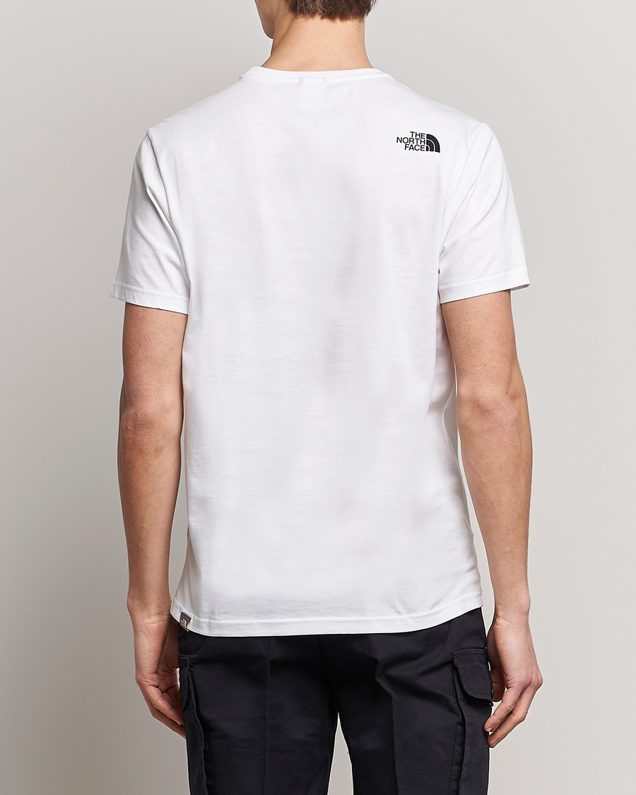 Mies | T-paidat | The North Face | Simple Dome T-Shirt White