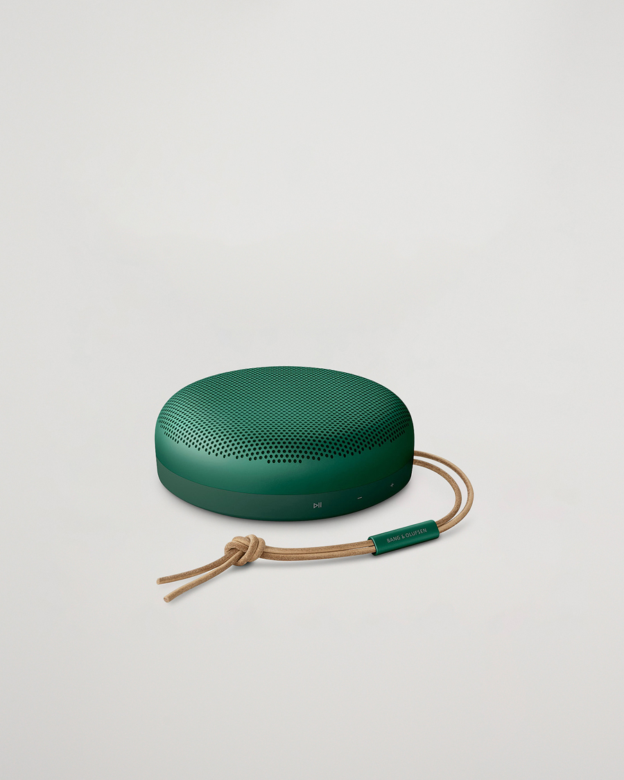 Mies | Bang & Olufsen Beosound A1 2nd Gen Waterproof Speaker Green | Bang & Olufsen | Beosound A1 2nd Gen Waterproof Speaker Green
