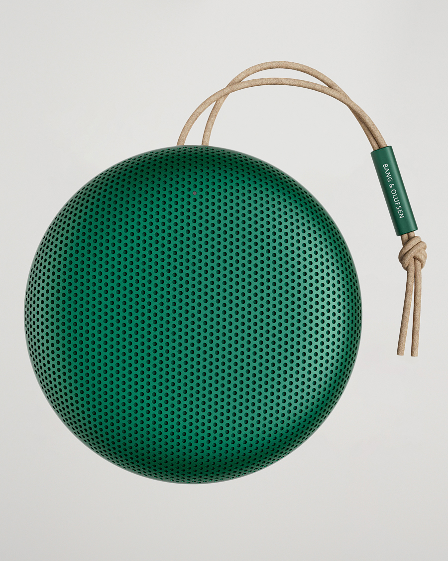 Mies | Bang & Olufsen Beosound A1 2nd Gen Waterproof Speaker Green | Bang & Olufsen | Beosound A1 2nd Gen Waterproof Speaker Green