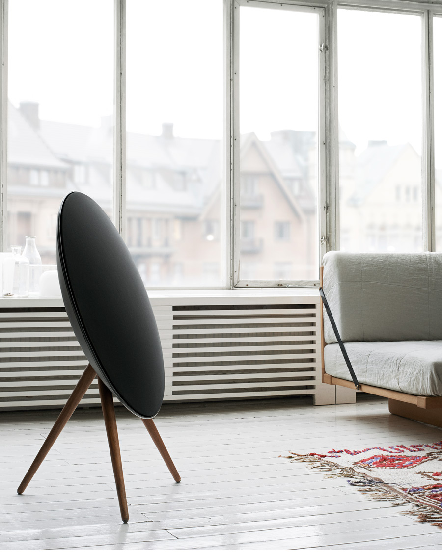 Mies | Joululahjavinkit | Bang & Olufsen | Beoplay A9 Wireless Speaker Black