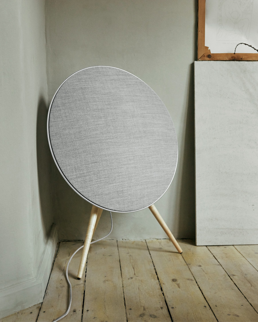 Mies | Joululahjavinkit | Bang & Olufsen | Beoplay A9 Wireless Speaker White