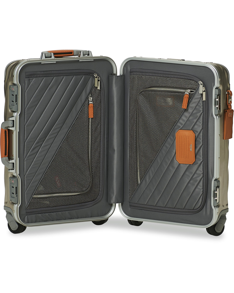 Mies | TUMI International Carry-on TitaniumTrolley Titanium | TUMI | International Carry-on TitaniumTrolley Titanium