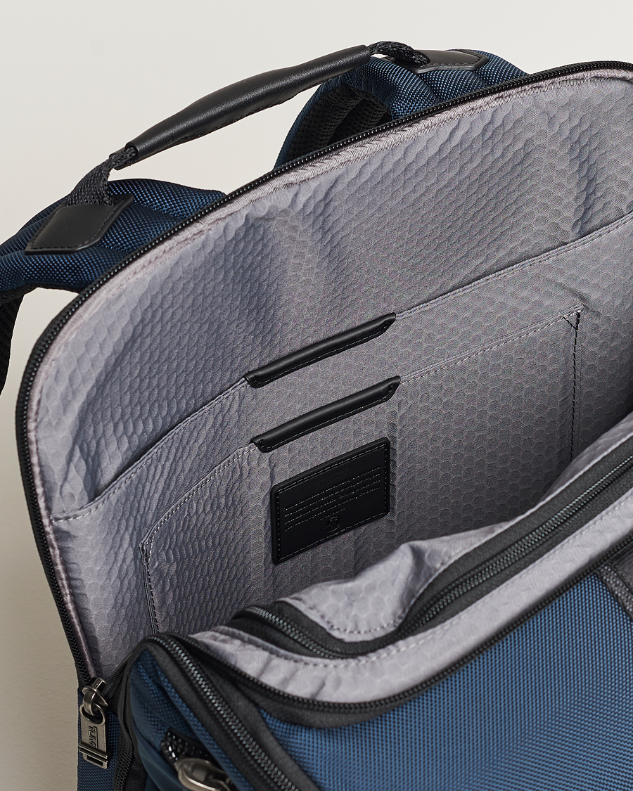 Mies | TUMI Alpha Bravo Logistics Backpack Navy | TUMI | Alpha Bravo Logistics Backpack Navy