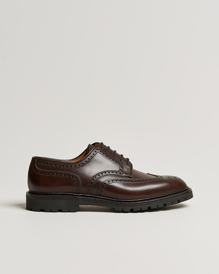 Mies | Crockett & Jones x Tärnsjö Garveri Pembroke Vibram Cleated Sole Dk Brown Calf | Crockett & Jones x Tärnsjö Garveri | Pembroke Vibram Cleated Sole Dk Brown Calf