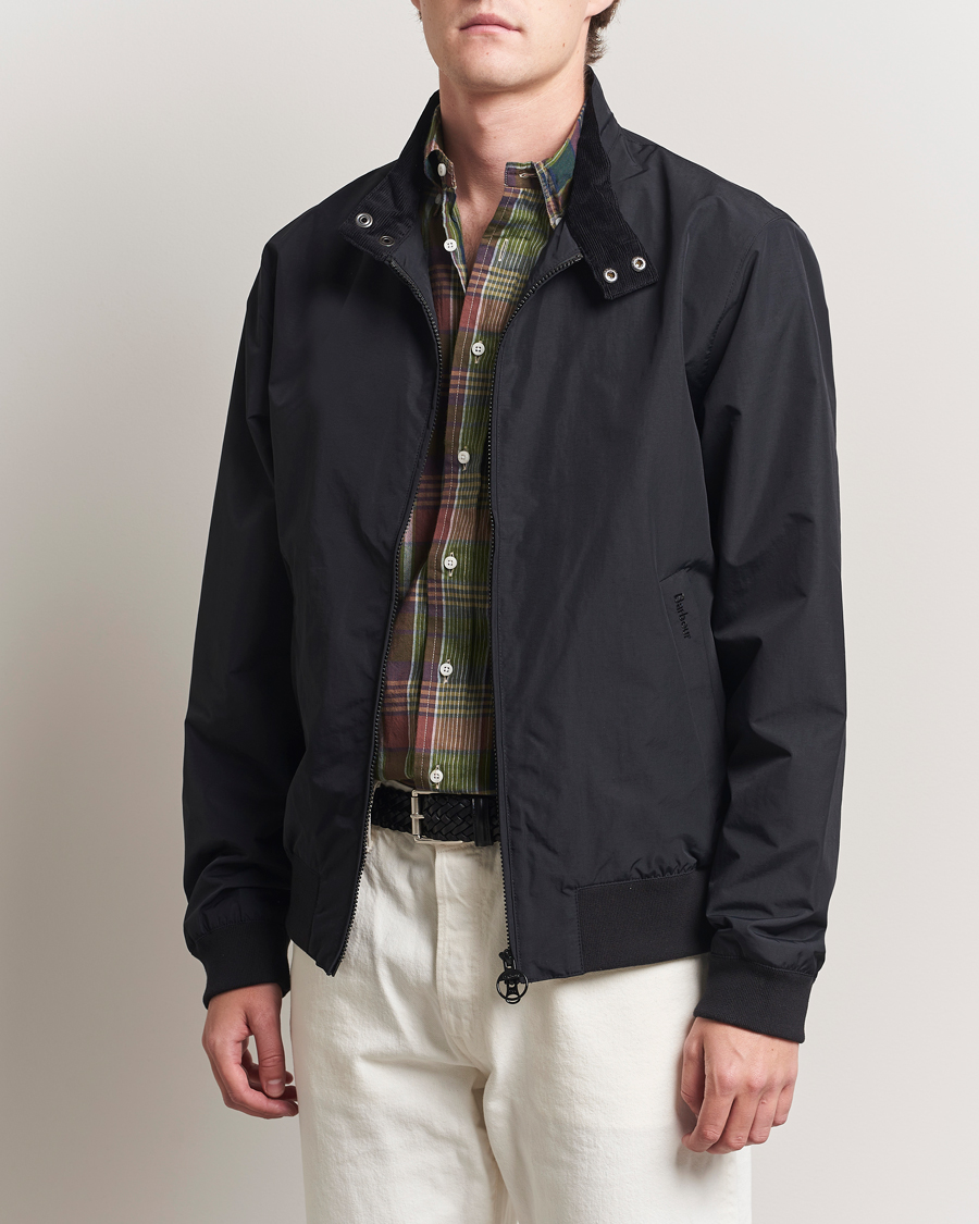 Mies | Takit | Barbour Lifestyle | Royston Casual Harrington Jacket Black